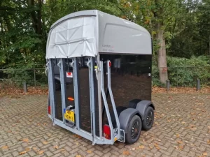 2 paards Bockmann Comfort polyester trailer zwart/zilver met zadelkamer